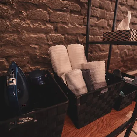 Music Xperience Studio- Comfy Basement For Music Lovers Apartment *