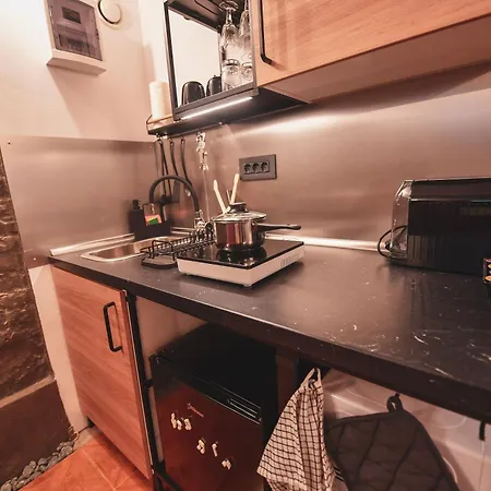 Music Xperience Studio- Comfy Basement For Music Lovers Apartment *